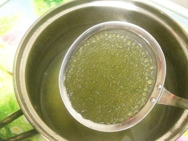 【椰香芒果西米露】步骤3