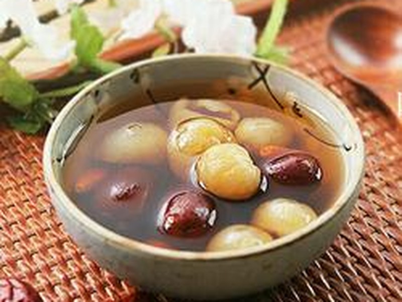 红枣桂圆枸杞红糖水