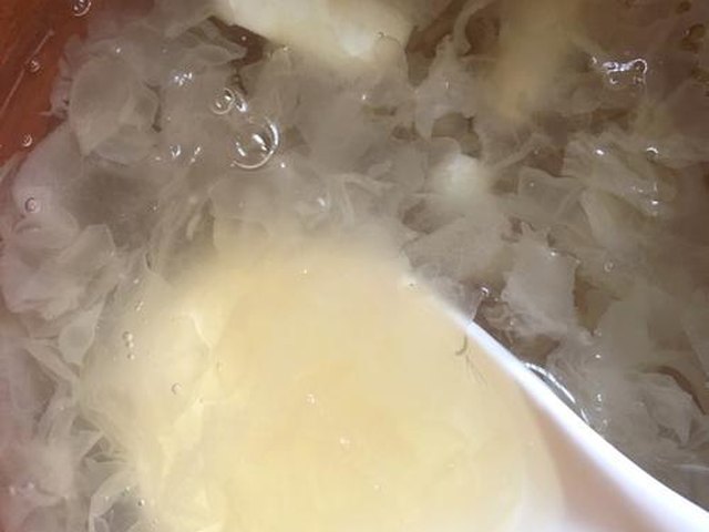 【荸荠玉米银耳羹】步骤2