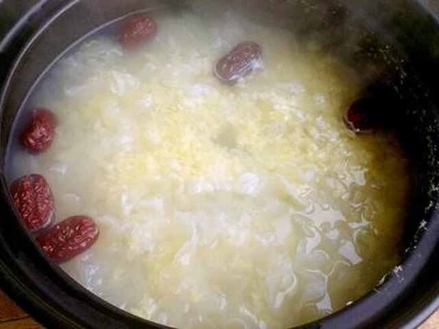 【银耳绿豆汤】步骤3