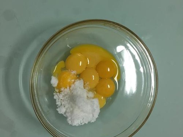 【奶油香草冰淇淋】步骤1