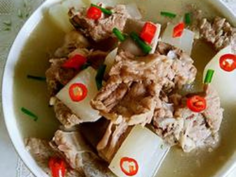 白萝卜炖排骨