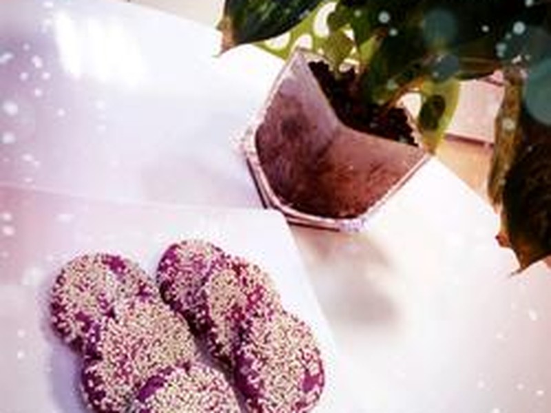 豆浆紫薯芝麻饼