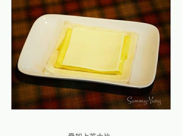 【芝士火腿雞蛋卷】步骤3