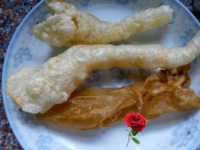 【鱼翅花胶汤】步骤2