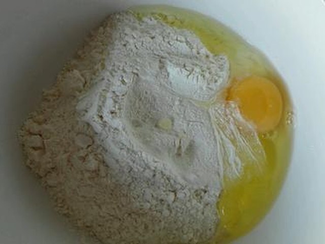 【胡萝卜鸡蛋葱油饼】步骤2
