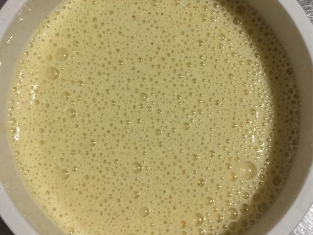 【香蕉松饼】步骤1