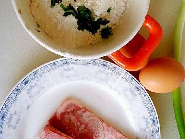 【快手早餐---鸡蛋裹饼】步骤1