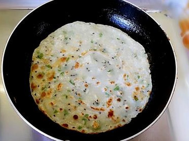 【快手早餐---鸡蛋裹饼】步骤3