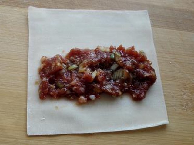 【馄饨皮锅贴】步骤4