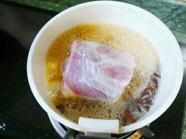【烤肉佐土豆泥】步骤3
