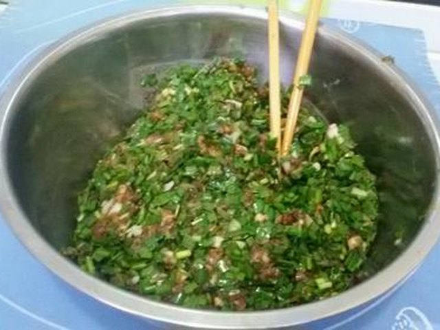 【韭菜馅饼】步骤2