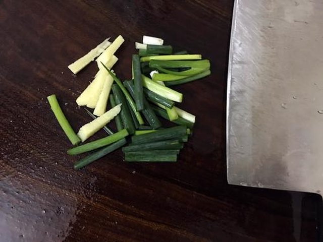【香煎藕饼】步骤2