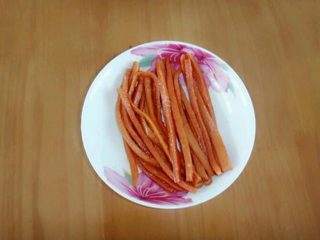 【紫菜包饭】步骤4