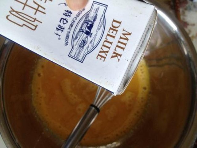 【抹茶蜜豆蛋糕卷】步骤3