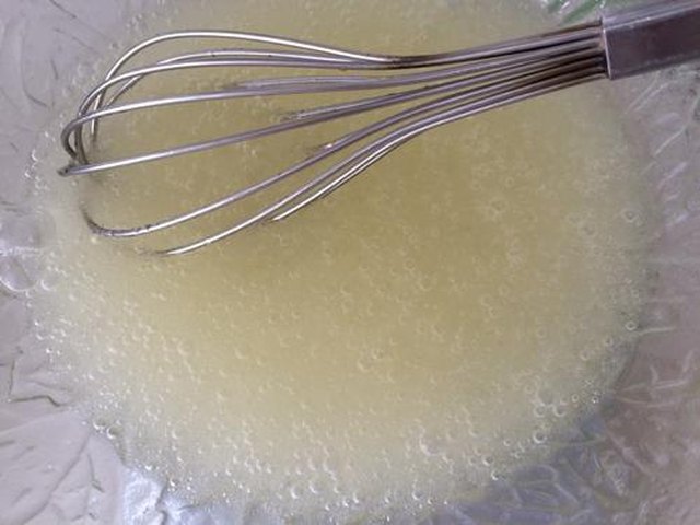 【蛋白酥脆饼干】步骤1