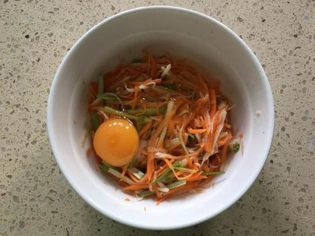 【菜丝煎饼】步骤4
