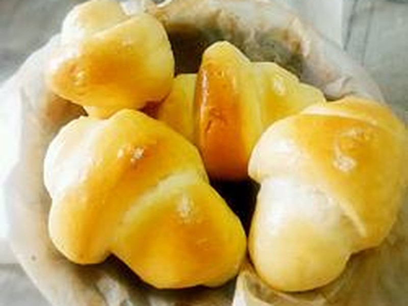 黄油面包卷