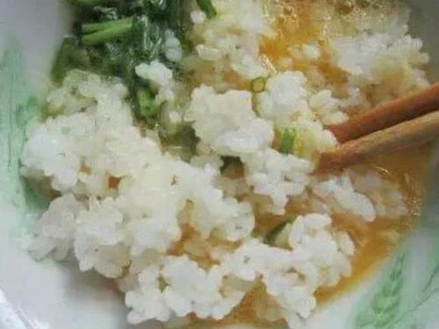 【鸡蛋脆米饼】步骤3