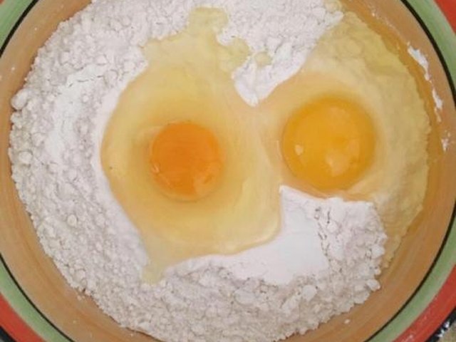 【自制沙琪玛】步骤1