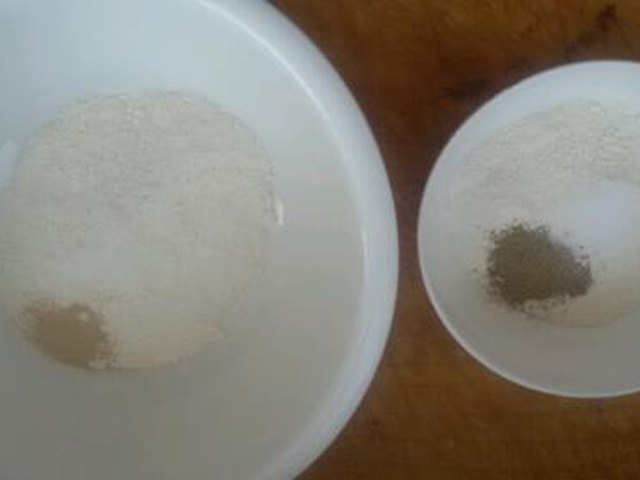 【椒盐牛舌酥】步骤1