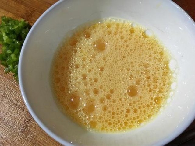 【鸡蛋卷】步骤3