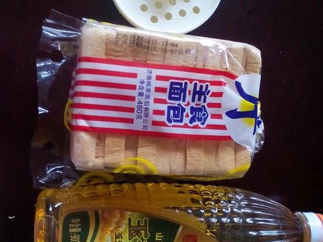 【蒜香面包片】步骤1