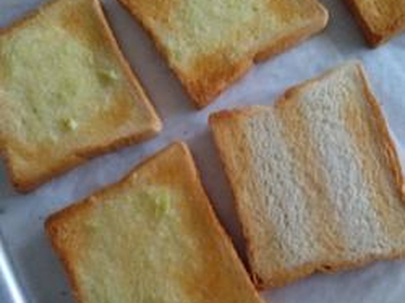 蒜香面包片