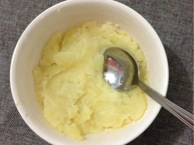 【土豆鸡蛋饼】步骤3