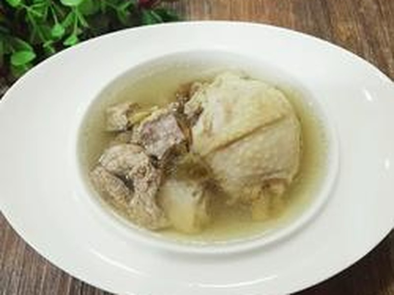 田七炖鸡汤