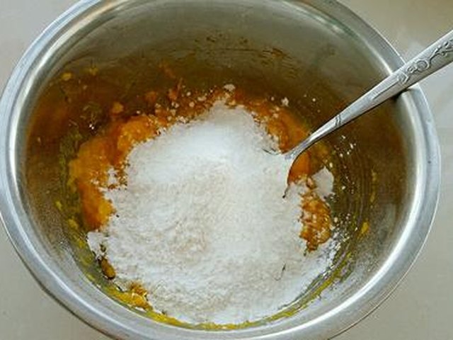 【炼乳香甜南瓜饼】步骤3