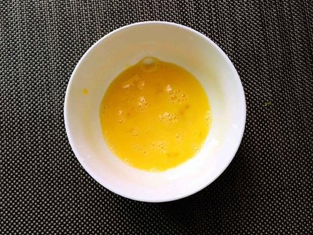 【番茄鸡蛋汤】步骤3