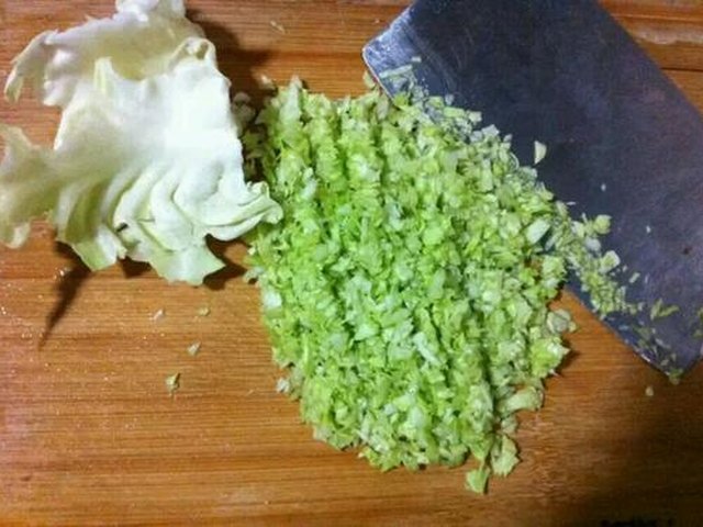 【蓝莓酱卷心菜饼】步骤2