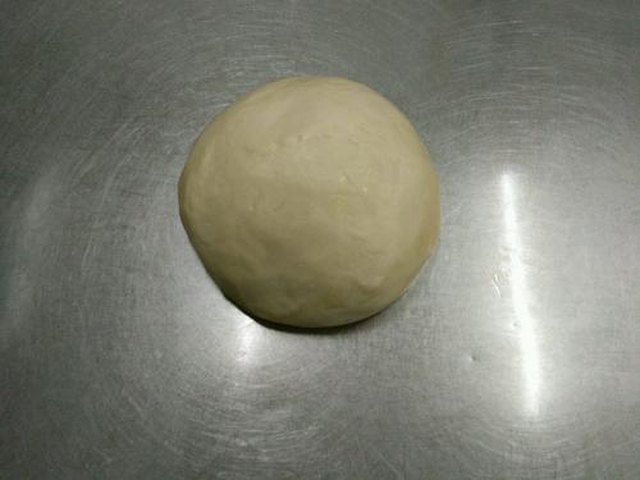 【香酥烤肉饼】步骤1
