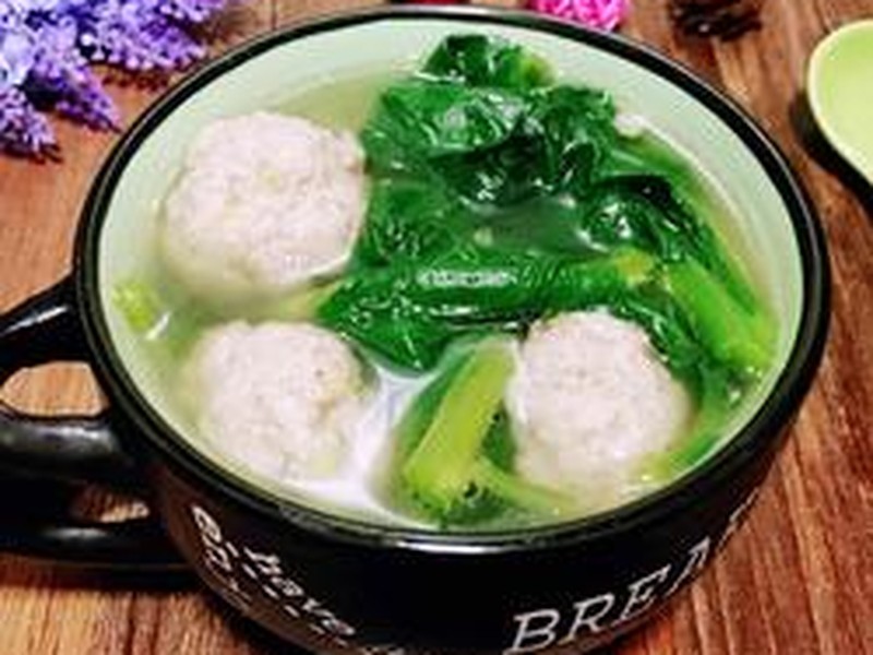 木耳菜肉丸汤