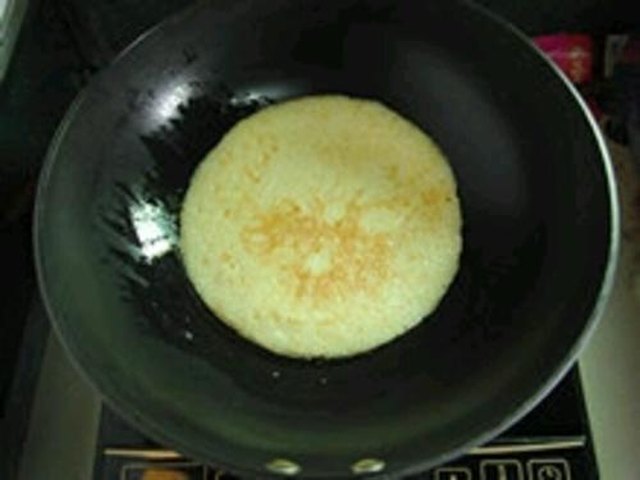 【米饭鸡蛋饼】步骤4