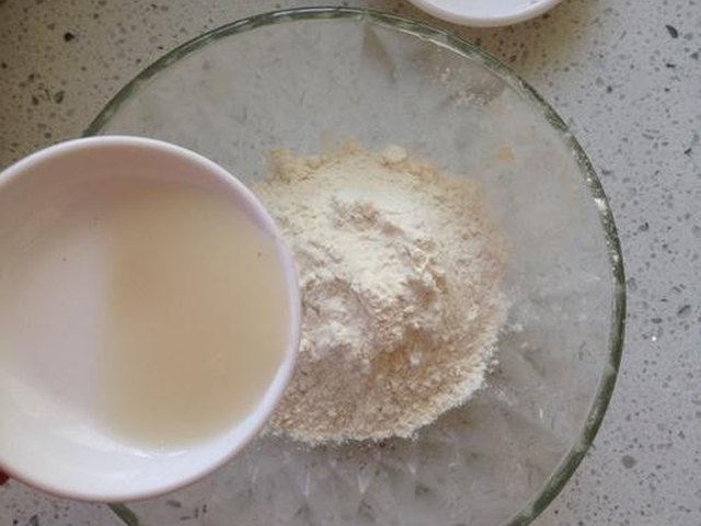 【双色麻花卷】步骤4