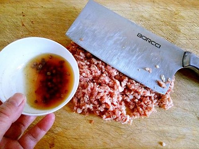 【层层香羊肉饼】步骤1