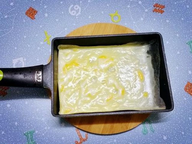 【奶酪香腸玉子燒】步骤3