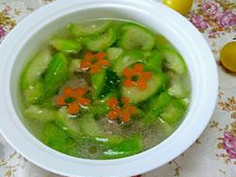 丝瓜肉片汤