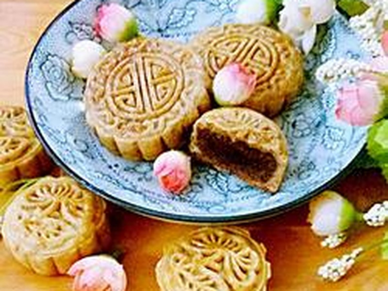 红豆沙馅广式月饼