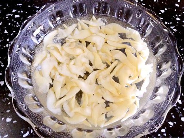 【香菇青菜素锅贴】步骤2