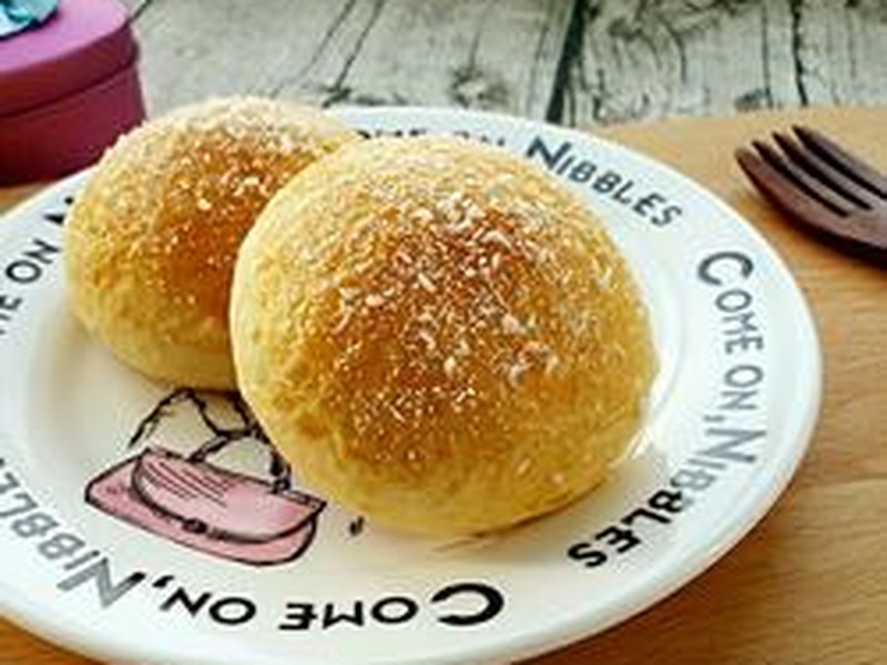 椰蓉豆沙面包