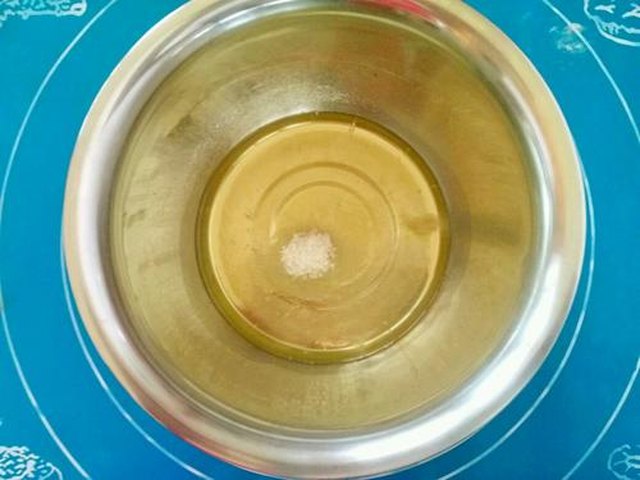 【意式奶油霜】步骤4