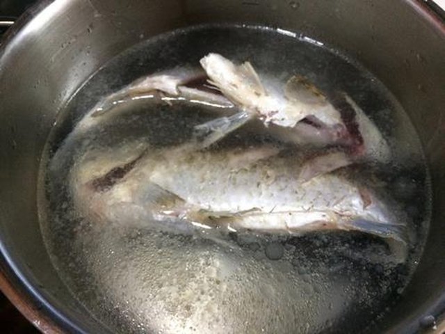【鲫鱼豆腐汤】步骤3