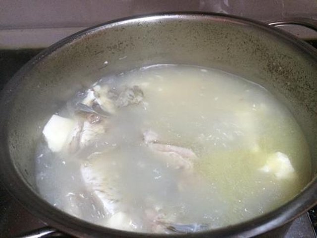 【鲫鱼豆腐汤】步骤4