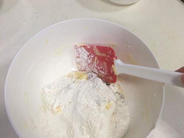【花生小酥饼】步骤4