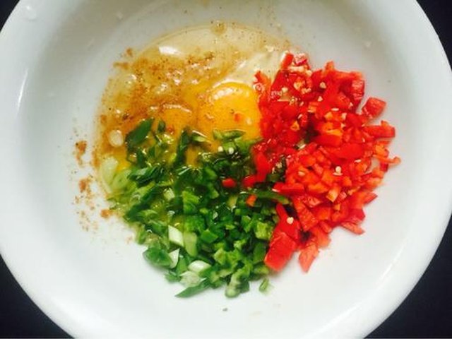【野笕菜鸡蛋饼】步骤2