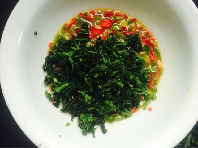 【野笕菜鸡蛋饼】步骤3
