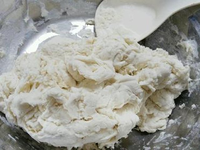 【香菇笋丁肉馅饼】步骤3
